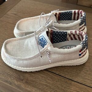 Hey Dude Youth Wally “Americana”